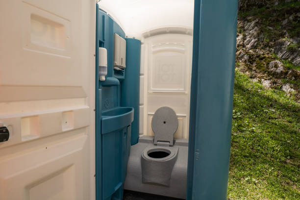 Porta potty rental for outdoor events in Hope, AR